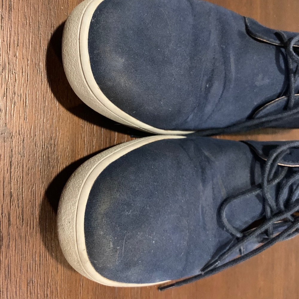 [2/$25] ]{Alfani} Chukkas - Picture 2 of 8